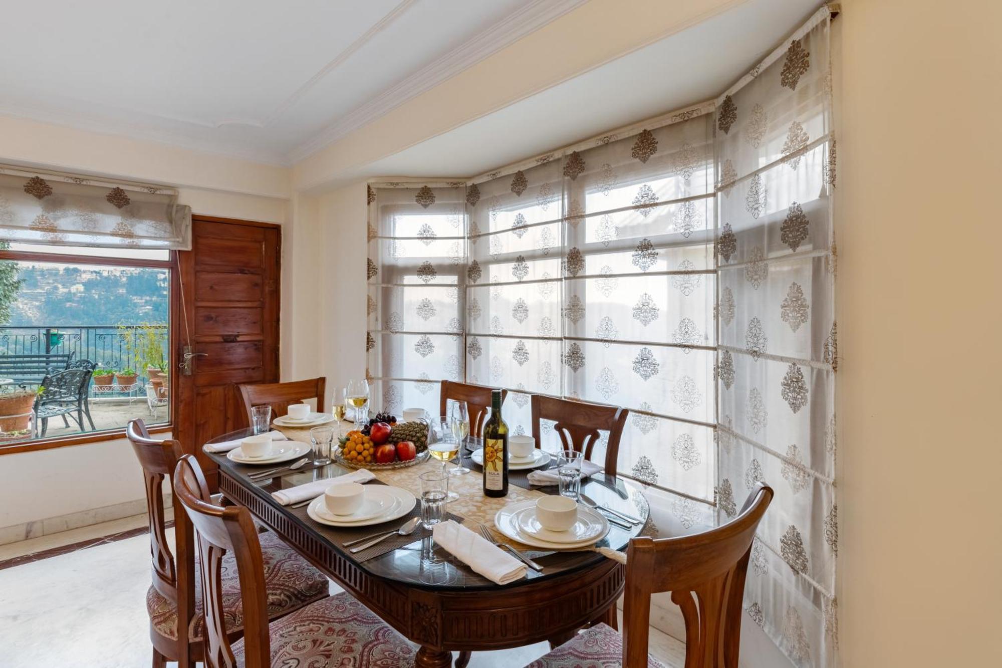 Alaya Stays Meridian Oak, Shimla Bagian luar foto