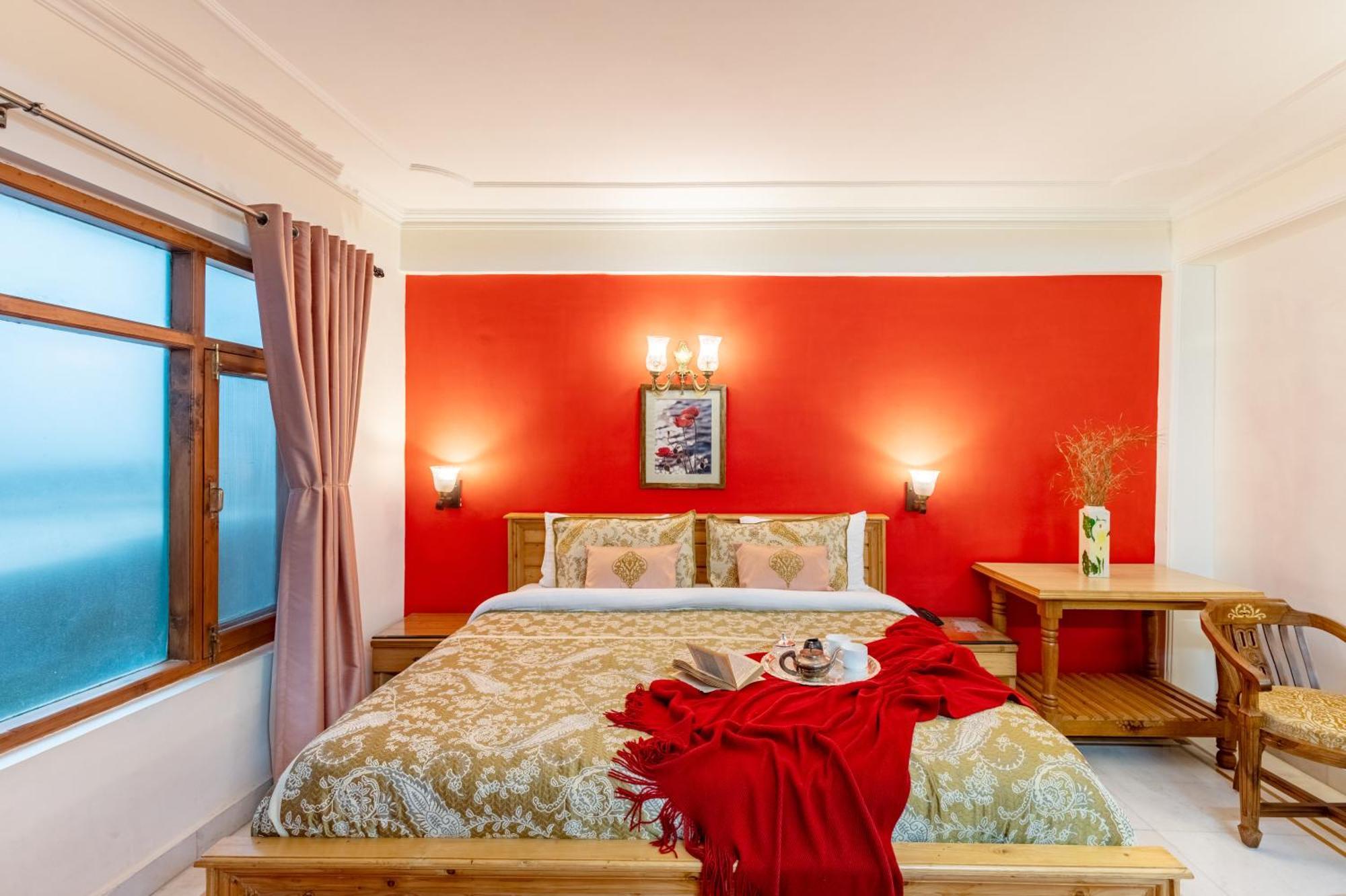 Alaya Stays Meridian Oak, Shimla Bagian luar foto