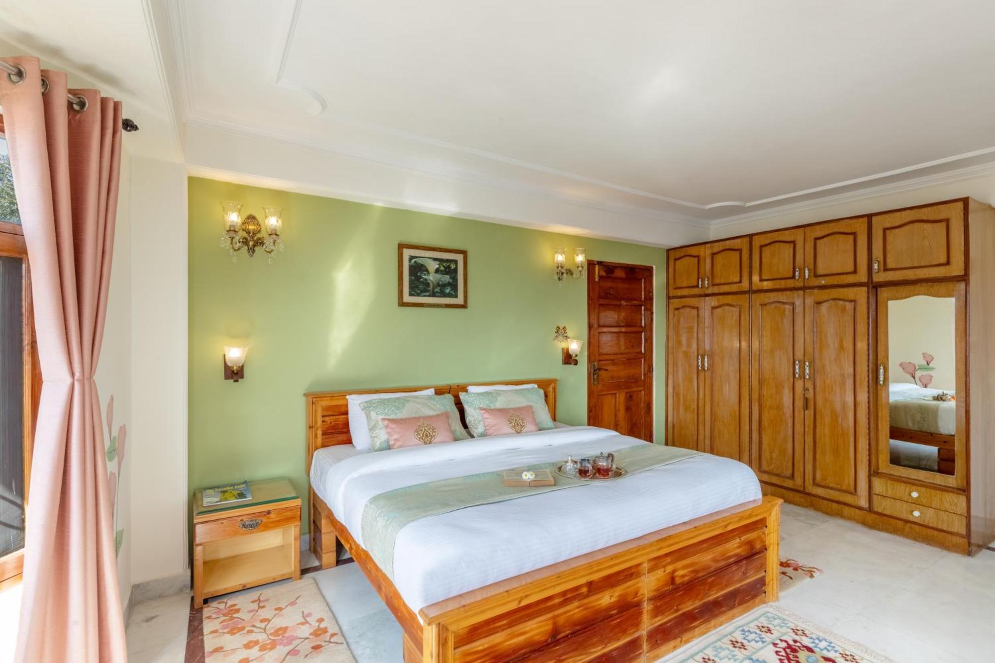 Alaya Stays Meridian Oak, Shimla Bagian luar foto